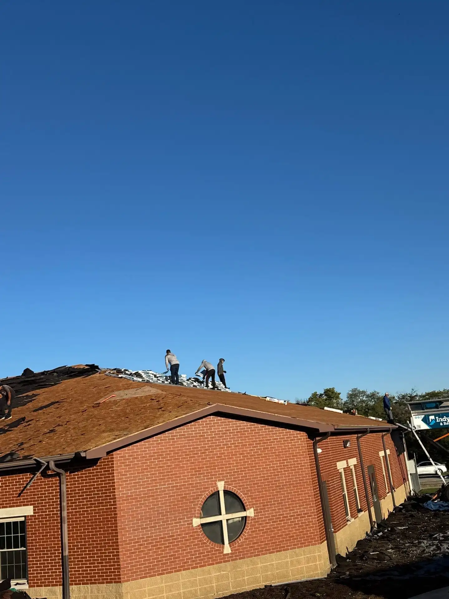 Restore or Replace: How Veedersburg Building Owners Decide on Their Commercial Roof