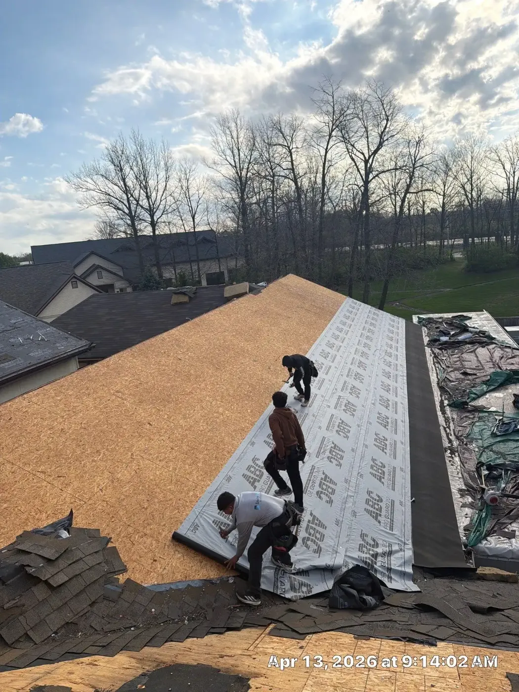 Manufacturer-certified roof installation in Veedersburg